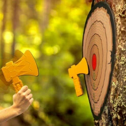 Jeu De Lancer De Haches