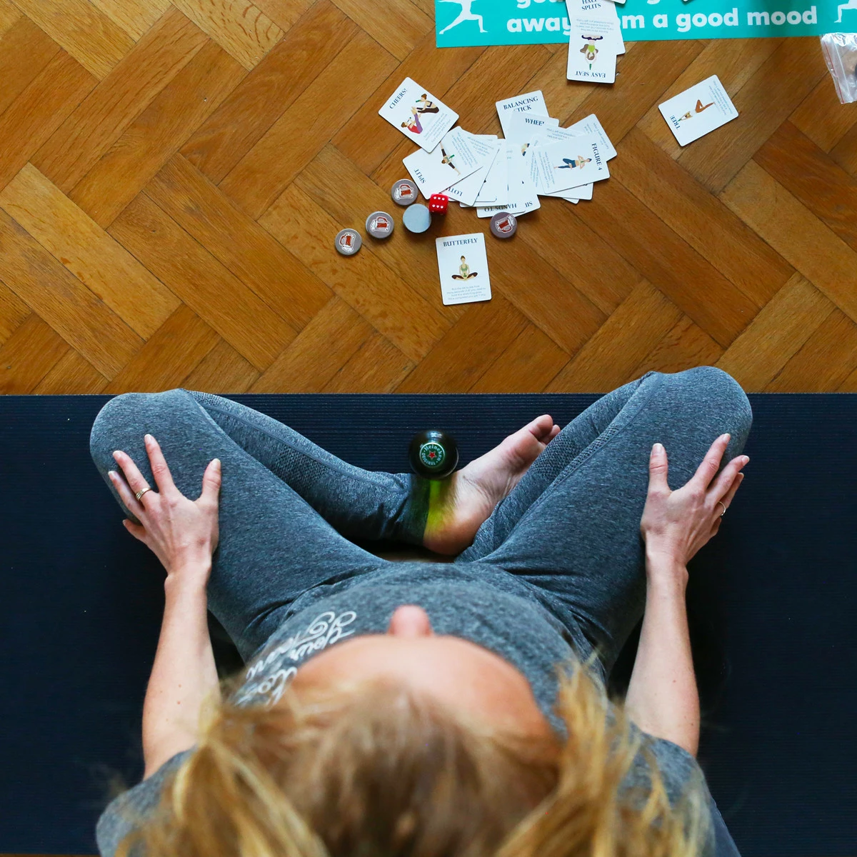 KIKKERLAND Jeu Yoga Bière 6 KIKKERLAND Jeu Yoga Bière – Image 4