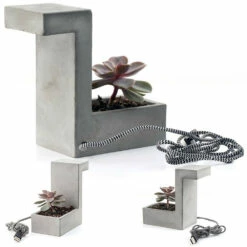 Lampe De Bureau En Béton Avec Jardinière -Cadeau boutique lampe de bureau en beton avec jardiniere 1