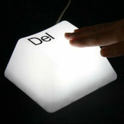 Lampe Led Geek Touche DEL -Cadeau boutique lampe led geek touche del 1