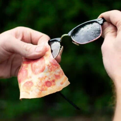 Lot De 3 Microfibres Pour Lunettes Apéro -Cadeau boutique lot de 3 microfibres pour lunettes apero 1