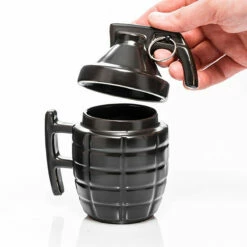 Mug Grenade Et Son Couvercle Ă Goupille