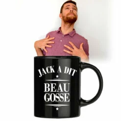 Mug Jack A Dit Beau Gosse