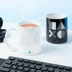 Paladone Mug Thermo-réactif Playstation PS5 7 Paladone Mug Thermo-réactif Playstation PS5 -Cadeau boutique mug thermo reactif ps5 playstation 1