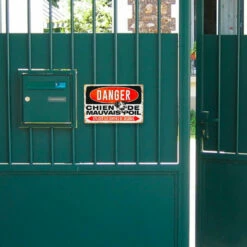 Plaque Métal Rétro Danger Chien De Mauvais Poil