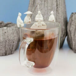 KIKKERLAND Porte-sachet De Thé Pêcheurs (x4) 5 KIKKERLAND Porte-sachet De Thé Pêcheurs (x4) -Cadeau boutique porte sachet de the pecheurs x4 1